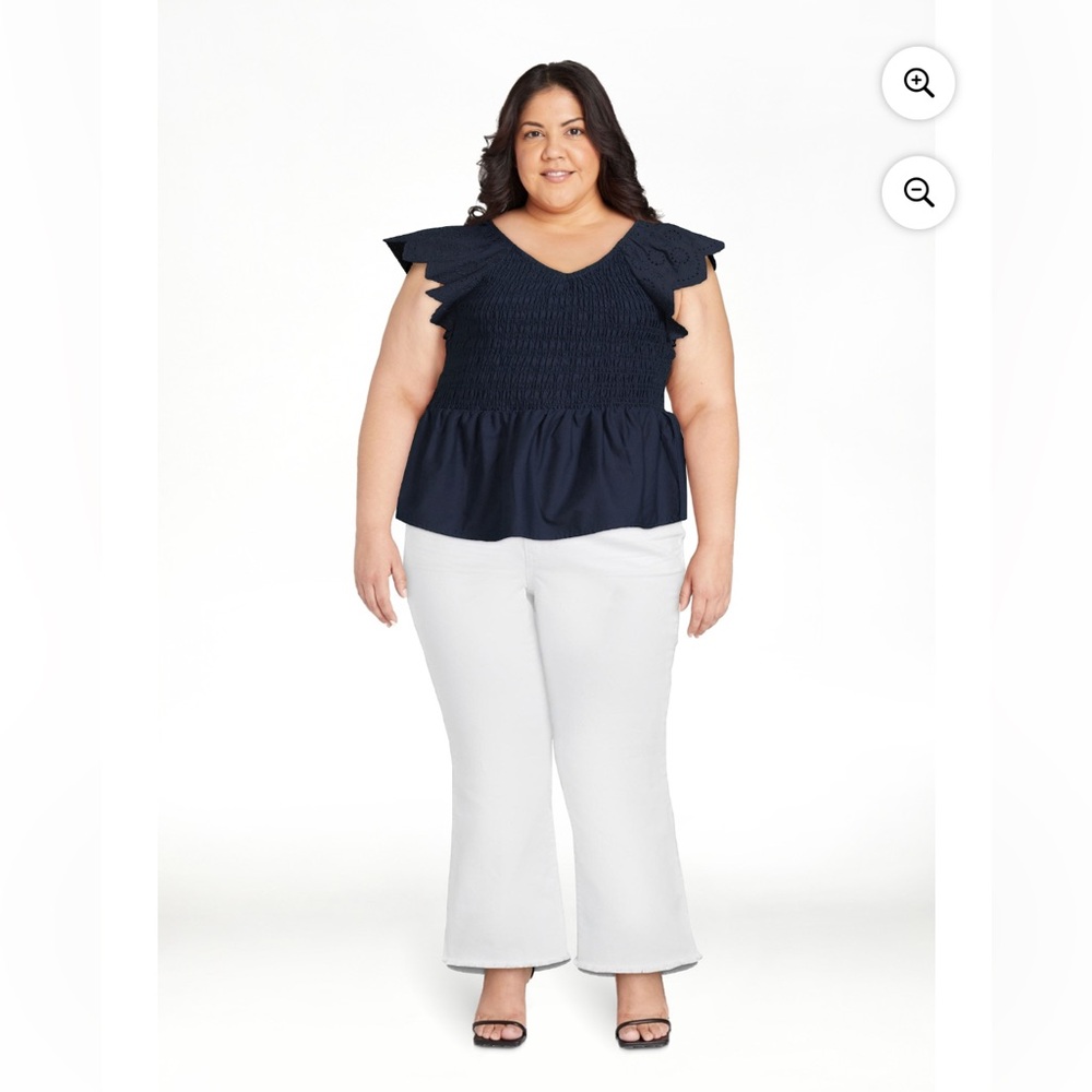 5 for $25! Time & True Blue Ruched Top Scalloped Eyelet Flutter Sleeves XXXL/22